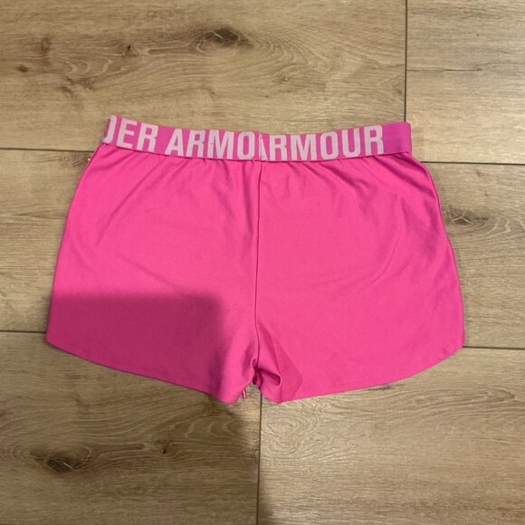 Under Armour Athletic Shorts - Picture 2 of 3